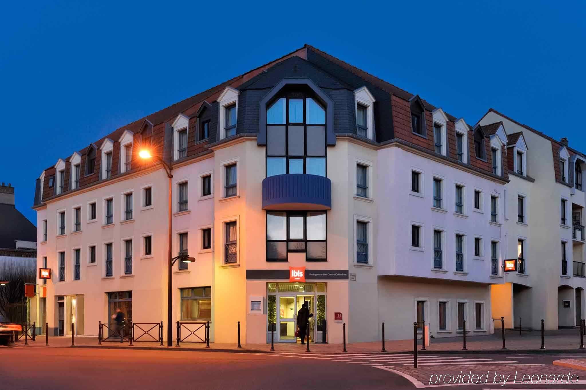 Ibis Styles Sur Centre Cathedrale Hotel